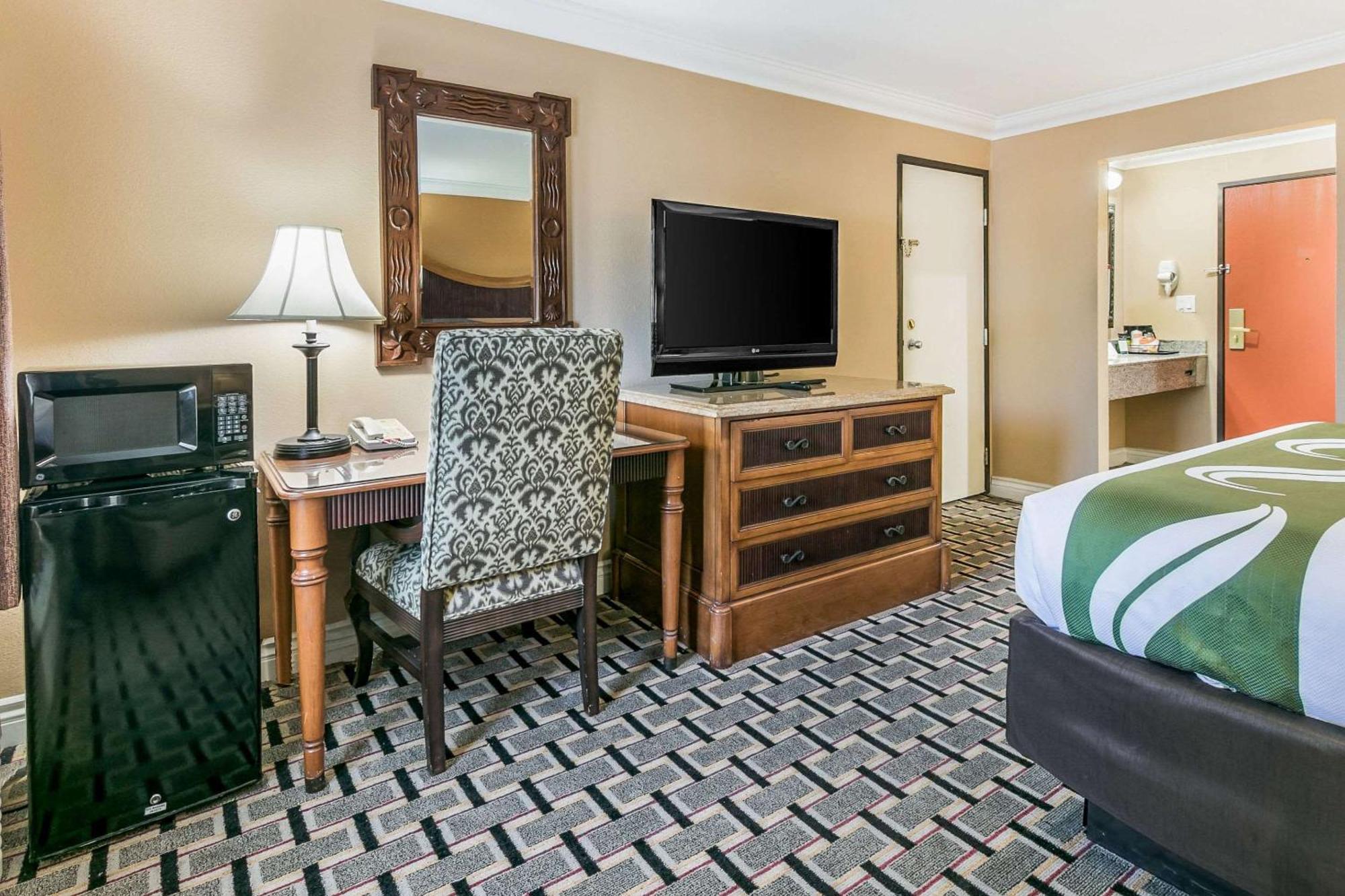 Quality Inn & Suites Atlanta Airport South College Park Dış mekan fotoğraf