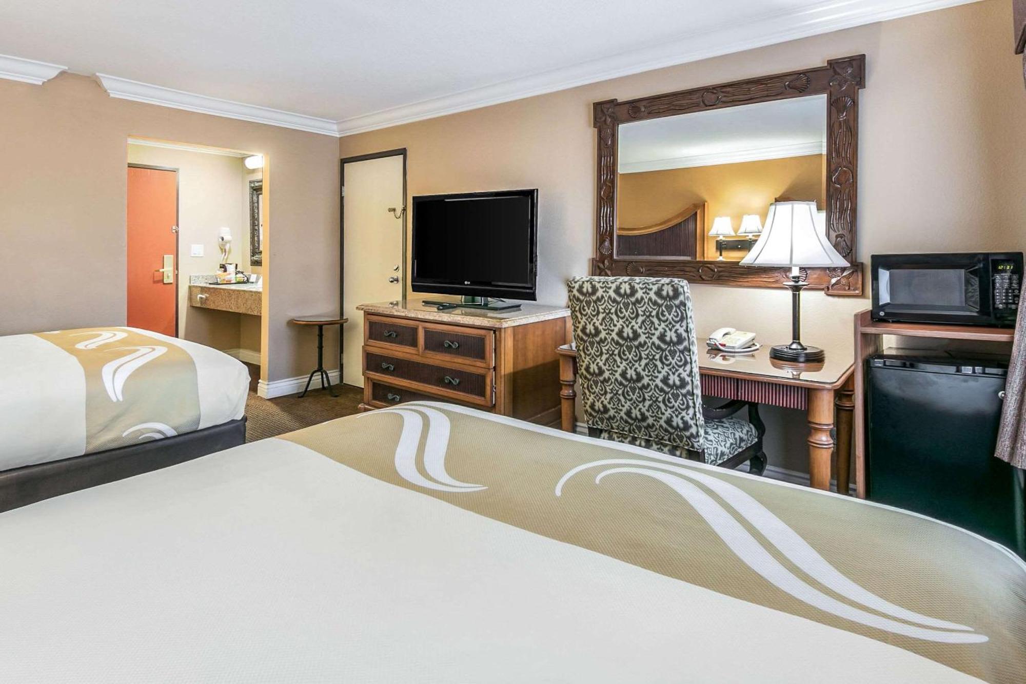 Quality Inn & Suites Atlanta Airport South College Park Dış mekan fotoğraf