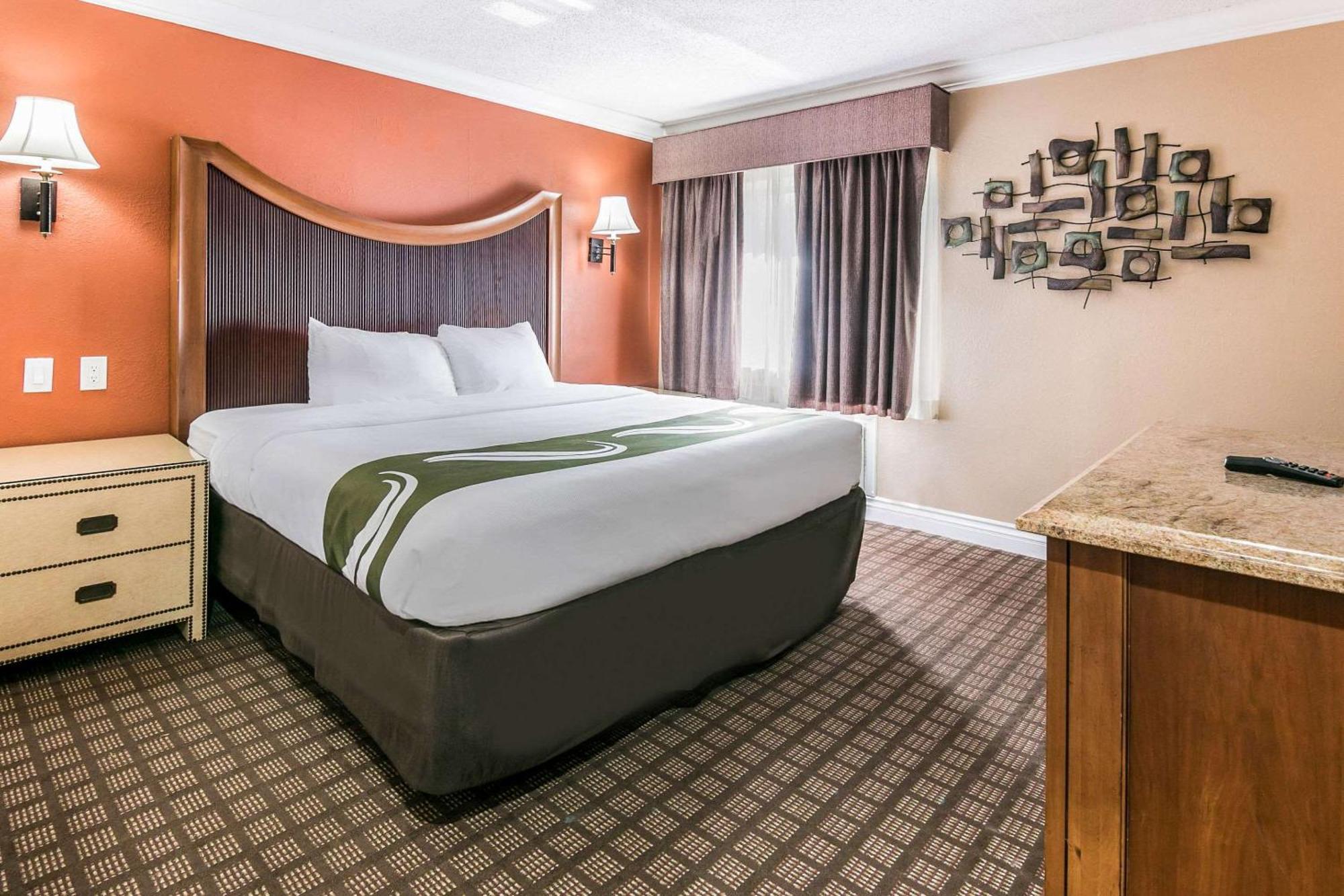 Quality Inn & Suites Atlanta Airport South College Park Dış mekan fotoğraf