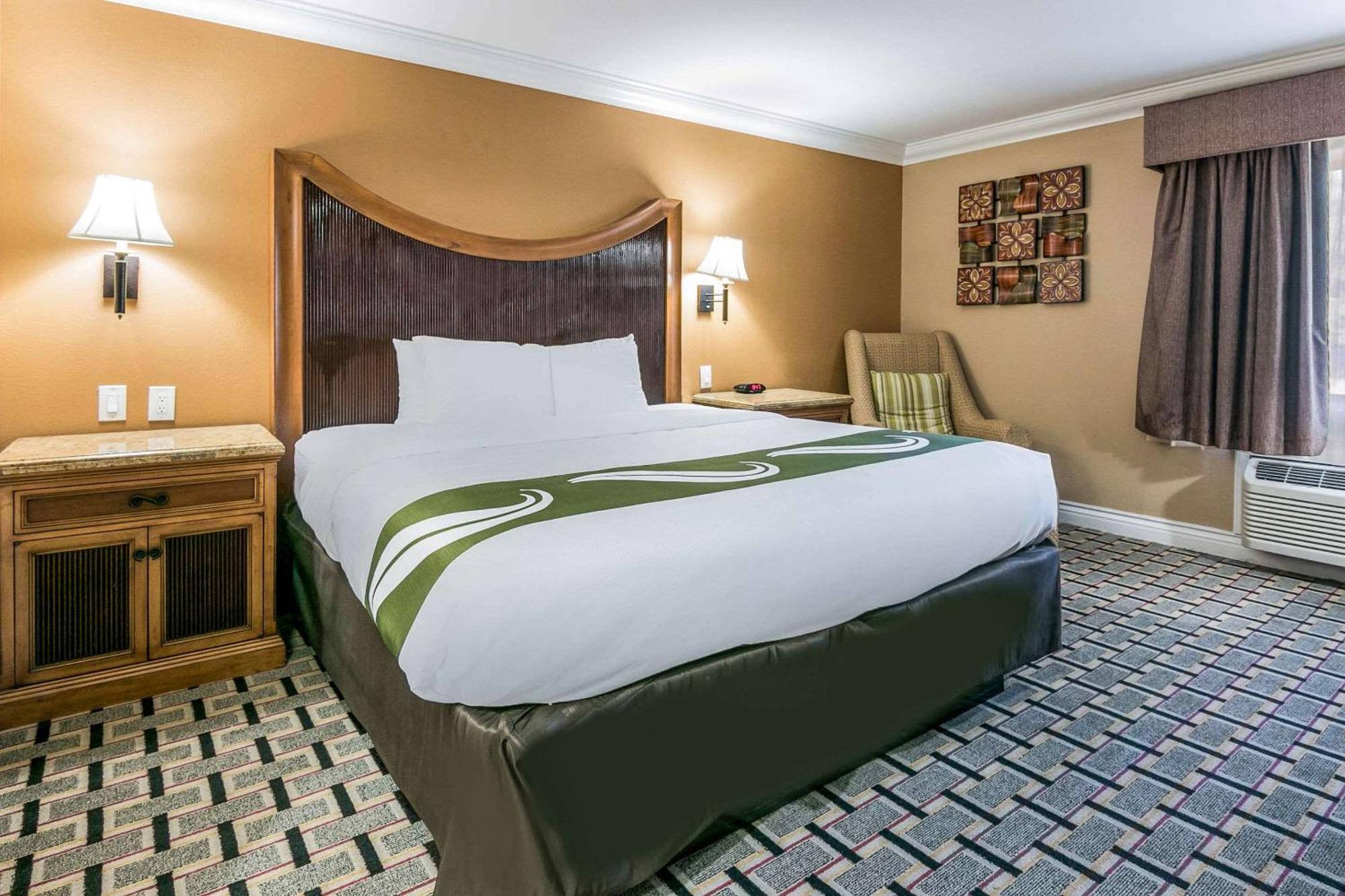Quality Inn & Suites Atlanta Airport South College Park Dış mekan fotoğraf